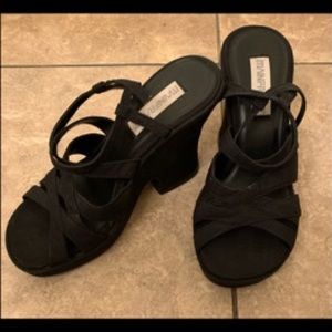 Mainframe Platform Heels